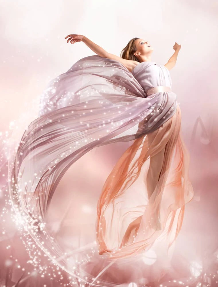 Les personnes âgées peignent par numéros